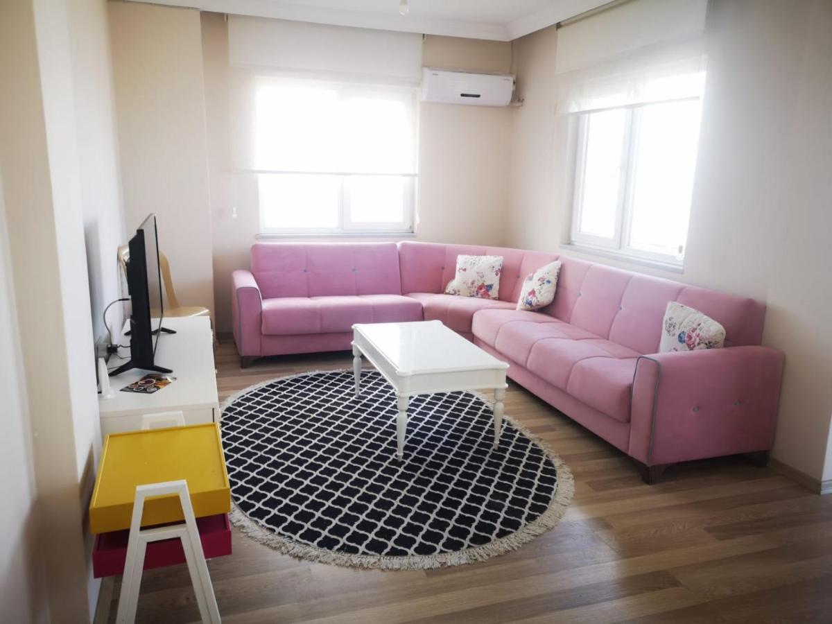 Yafa Furnished Apartments Trabzon Esterno foto