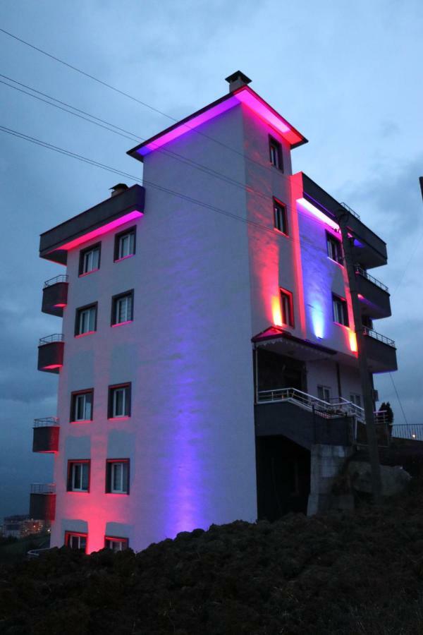 Yafa Furnished Apartments Trabzon Esterno foto